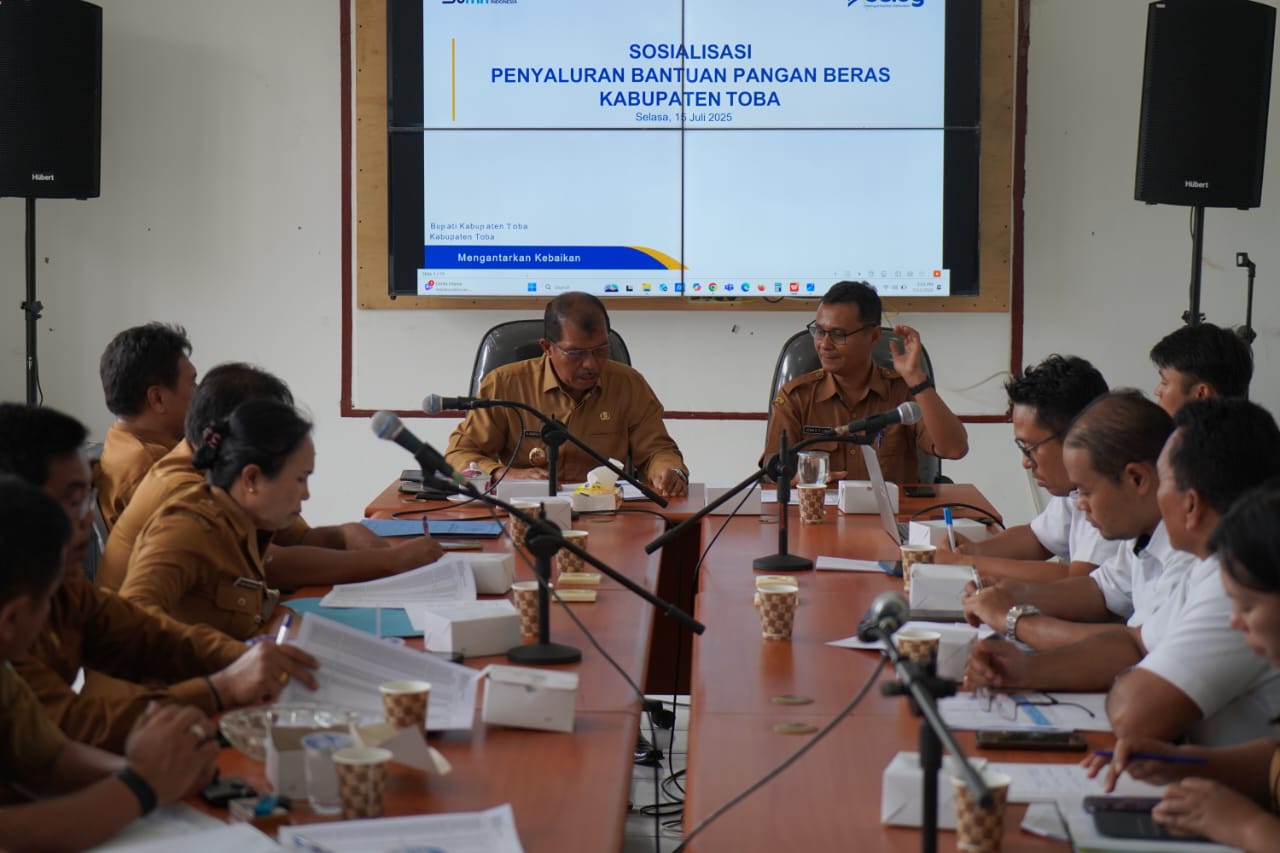 Juni dan Juli, Bulog Salurkan 296,46 Ton Bantuan Pangan Untuk Warga Toba