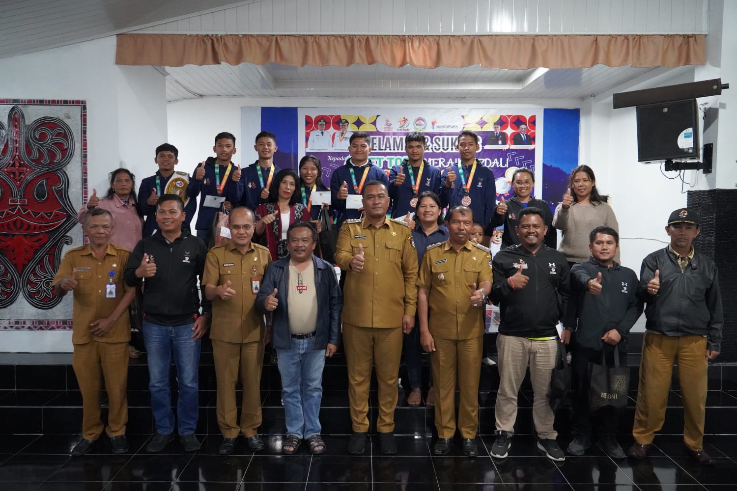 Semua Atlit Toba yang Ikuti Fornas ke VIII di NTB Raih Medali