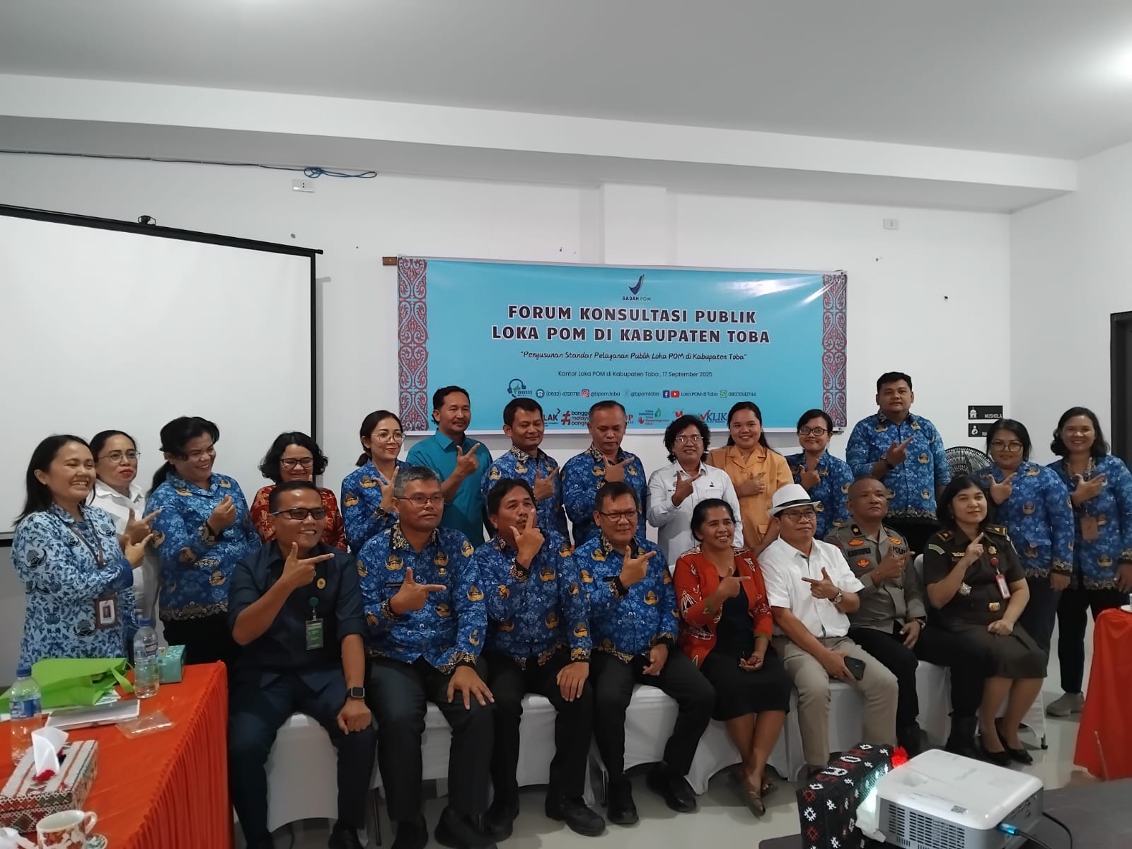 Forum Komunikasi Publik Loka POM di Kabupaten Toba