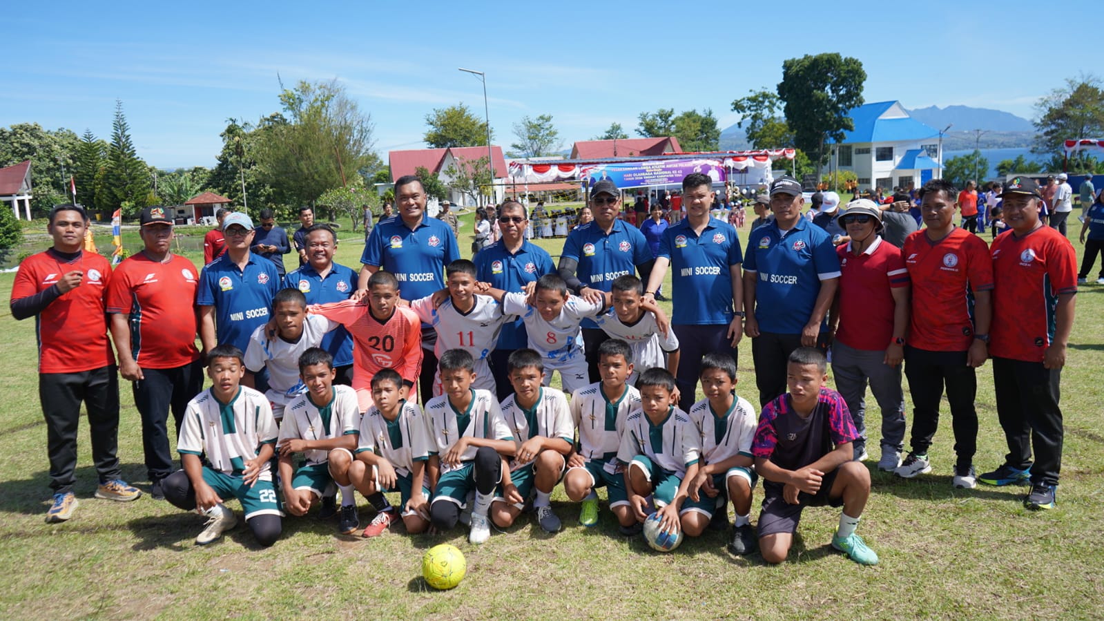 Turnamen Olahraga Haornas ke-43 dan Mini Soccer Bupati Cup II Toba Resmi Dibuka