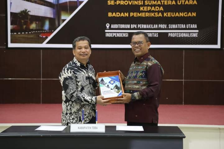 Pemkab Toba Serahkan LKPD TA 2023 Unaudited Kepada BPK RI