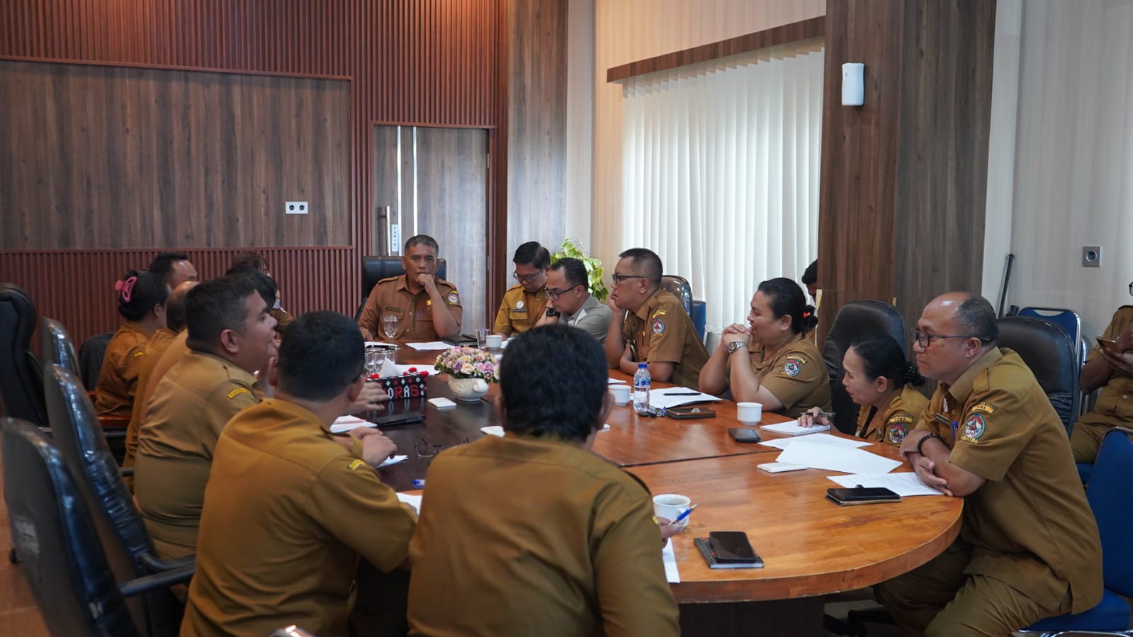 Sekda Toba Pimpin Rakor Persiapan Kunjungan Kerja Bupati ke Silaen