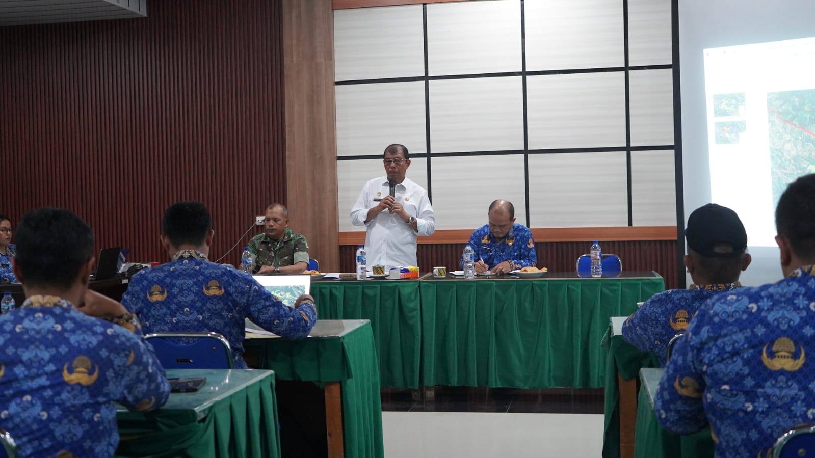 Pemkab Toba Wacanakan Permohonan Pelepasan Eks PTPN IV Sibosur 